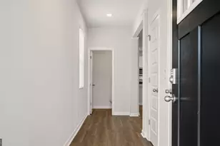 302 Friendship Oak Wy, Hampton, GA 30228 - Photo 2
