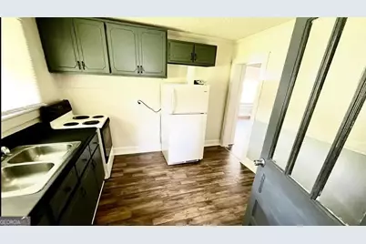 702 E Waring Street E, Waycross, GA 31502 - Photo 10