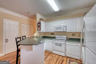 94 Glen Eagle Ct C202, Clayton, GA 30525 - Photo 18