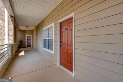 94 Glen Eagle Ct C202, Clayton, GA 30525 - Photo 6