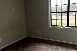 103 Strawberry Ct, Fitzgerald, GA 31750 - Photo 4