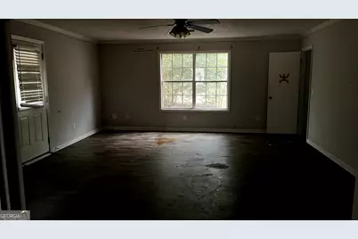 103 Strawberry Court, Fitzgerald, GA 31750 - Photo 2
