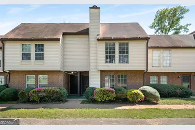 3254 Strawberry Lane, Decatur, GA 30034 - Photo 2