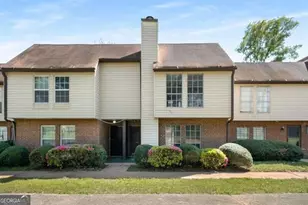 3254 Strawberry Ln, Decatur, GA 30034 - Photo 2