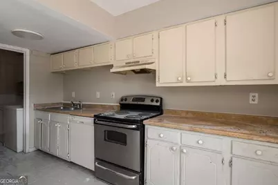 3254 Strawberry Lane, Decatur, GA 30034 - Photo 12