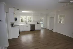 302 Strawberry Ln SE, Lindale, GA 30147 - Photo 4