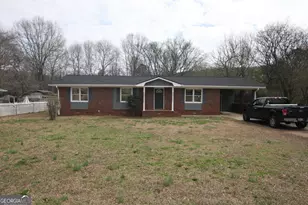 302 Strawberry Ln SE, Lindale, GA 30147 - Photo 1