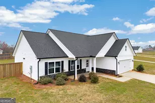 156 Neal Little Rd, Carnesville, GA 30521 - Photo 2