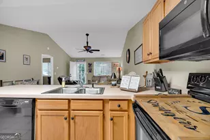 3953 Hidden Hollow Dr, Gainesville, GA 30506 - Photo 24