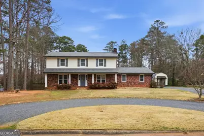 206 Chateau Drive, Fayetteville, GA 30214 - Photo 2