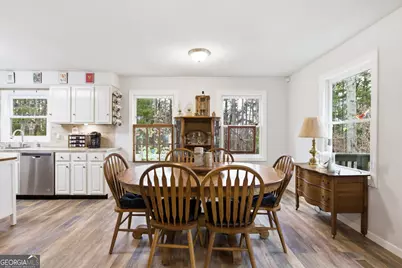 509 Sherwood Lane, Clayton, GA 30525 - Photo 10