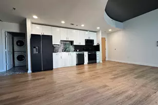 250 Pharr Rd NE, Atlanta, GA 30305 - Photo 22