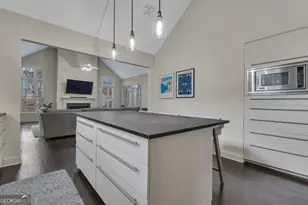 105 Honeysuckle Ln, Peachtree City, GA 30269 - Photo 10