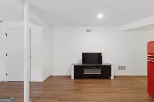 1605 Ezra Church Dr NW, Atlanta, GA 30314 - Photo 30