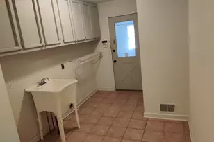 7640 Ryefield Dr, Sandy Springs, GA 30350 - Photo 32