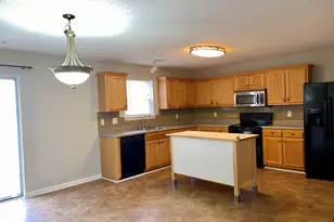 2831 Amerson Ct, Ellenwood, GA 30294 - Photo 4