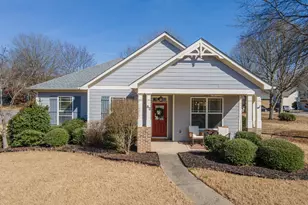 82 Stonebridge Crossing, Newnan, GA 30265 - Photo 1