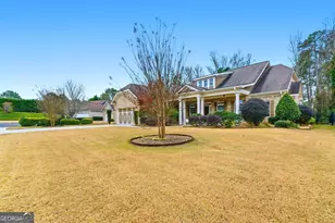 2597 Misty Rose Ln, Loganville, GA 30052 - Photo 2