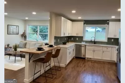 2425 Hillside Avenue, Decatur, GA 30032 - Photo 10