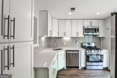 2302 Colonial Drive NE, Brookhaven, GA 30319 - Photo 10