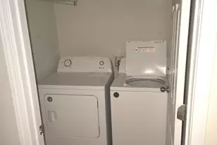 1821 Roble Dr, Atlanta, GA 30349 - Photo 2