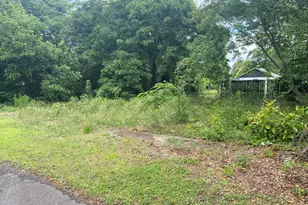 202 W Washington St, Bethel, NC 27812 - Photo 8