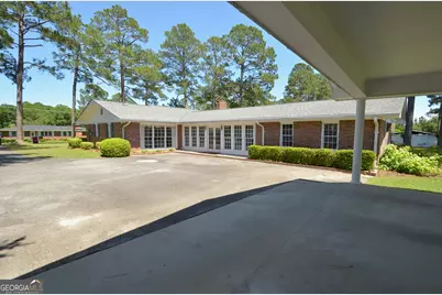 122 Delacy Street, Eastman, GA 31023 - Photo 8