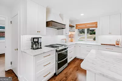 301 Parkway Drive, Athens, GA 30606 - Photo 14