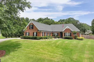 1003 Arbor Lake Walk, Hoschton, GA 30548 - Photo 2