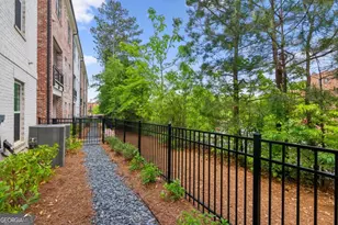 427 Burton Dr, Alpharetta, GA 30009 - Photo 40