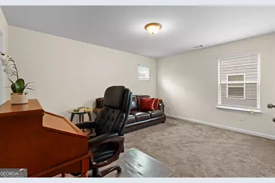 1053 Shadow Glen Drive, Fairburn, GA 30213 - Photo 32