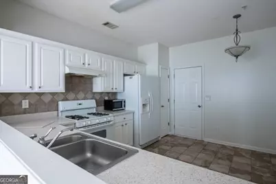 278 Regent Square, Woodstock, GA 30188 - Photo 6