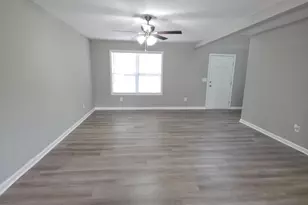 115 Charlotte Dr, Statham, GA 30666 - Photo 4