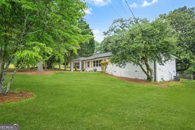 4188 Fontana Court, Tucker, GA 30084 - Photo 6