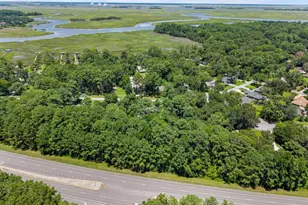 9 W Coquena Cir, Savannah, GA 31410 - Photo 40