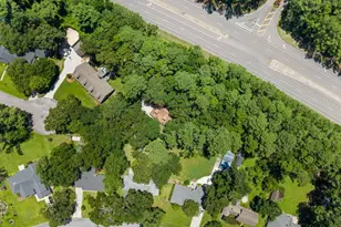 9 W Coquena Cir, Savannah, GA 31410 - Photo 38