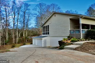 817 Brookside Dr, Winder, GA 30680 - Photo 74