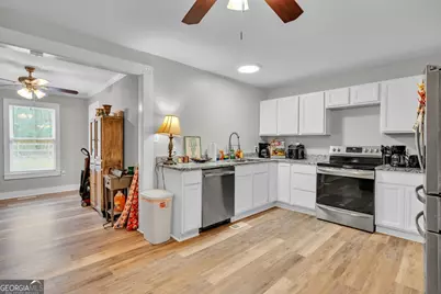 418 Flintside Drive, Cobb, GA 31735 - Photo 8