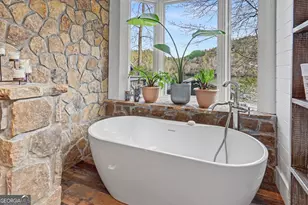 418 Vickers Rd, Clayton, GA 30525 - Photo 20