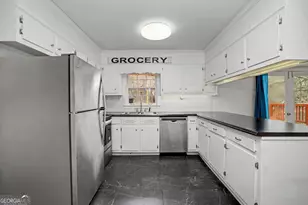 223 Standing Rock Rd, Senoia, GA 30276 - Photo 16