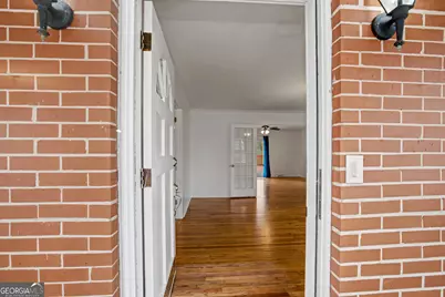 223 Standing Rock Road, Senoia, GA 30276 - Photo 4