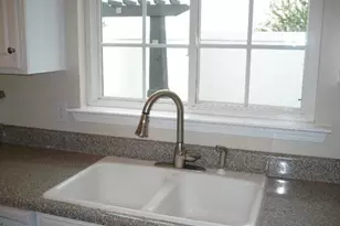 127 Swanee Ln, Woodstock, GA 30188 - Photo 6