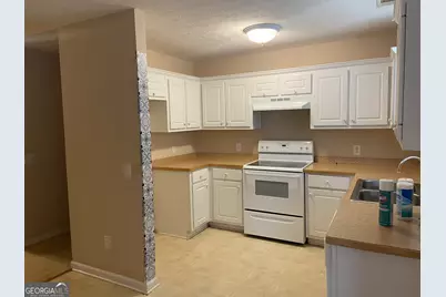 15 Twin Lakes Road, Winder, GA 30680 - Photo 8