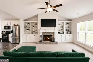 1374 Hardigree Rd, Winder, GA 30680 - Photo 2