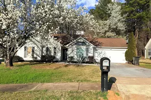 605 Samantha Cir, Stockbridge, GA 30281 - Photo 1