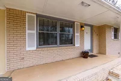 719 San Miguel Drive, Stone Mountain, GA 30083 - Photo 4