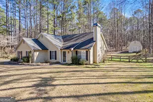 11 Seven Pines Dr, Newnan, GA 30265 - Photo 2