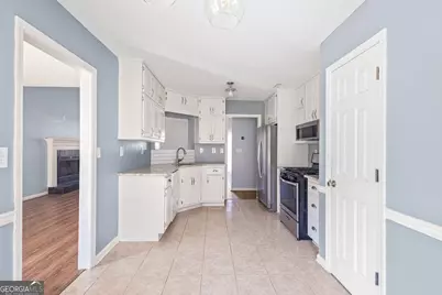 11 Seven Pines Drive, Newnan, GA 30265 - Photo 12