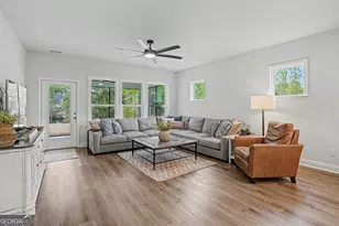 289 Heron Crk Dr, Richmond Hill, GA 31324 - Photo 12