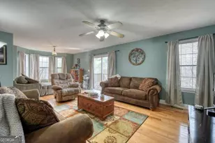 99 Highland Cir, Blue Ridge, GA 30513 - Photo 4